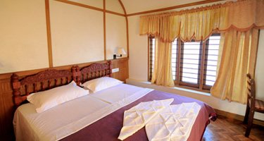 www.keralabudgettours.com